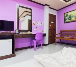 Семейный номер Deluxe с балконом в Hotel Grand Orchid Inn