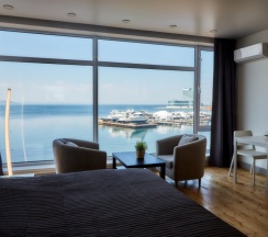 Sea view apartments - Deluxe (Панорамный вид на море, до 3 гостей), Станюковича 48/5 в Vvo apartments group