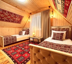 Двухэтажный дом с кухней в Hayat Haus