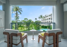 Двухместный номер Deluxe с видом на сад двуспальная кровать в Centara Reserve Samui