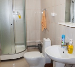 комната 2-х спальная кровать в ХостелРус