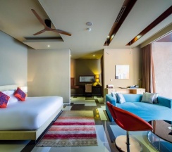 Вилла с бассейном Impiana в Impiana Private Villas Kata Noi