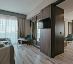Номер люкс с балконом в Sunprime C-Lounge Hotel - Adults Only