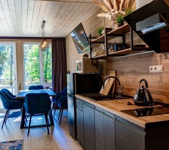 Дом с террасой в Os House