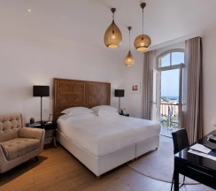 Номер Premium с балконом в The Drisco Hotel Tel Aviv - Relais & Chateaux
