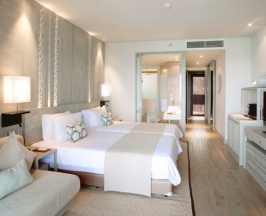 Двухместный номер Deluxe 2 отдельные кровати в Pullman Phuket Arcadia Naithon Beach