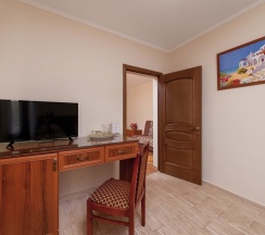 "Родос" №8 двухкомнатный в Home-otel