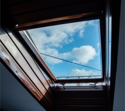 Классический трехместный номер (5 этаж без лифта) в Everest