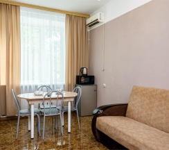 Полулюкс двухкомнатный в Звездная