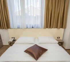 Двухместный номер Standard двуспальная кровать в Hotel National