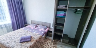 Семей: Апартаменты Elitnye apartamenty v Tsentre