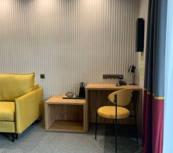 Номер стандарт семейный с 1 двуспальной кроватью в Green Garden Hotel