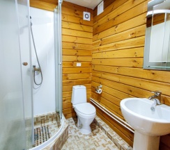 Двухуровневый 4-х местный коттедж в Морские Рифы