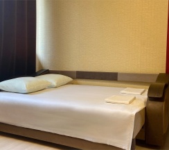 Двухкомнатный номер Люкс в Золотой лотос