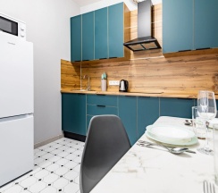 Апартаменты с балконом и с красивым видом из окна в Квартира Двухкомнатная Квартира