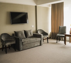 Номер категории Люкс с видом на город в Шато