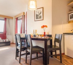Четырёхместная студия с балконом в Résidence Pierre & Vacances Avoriaz Saskia Falaise