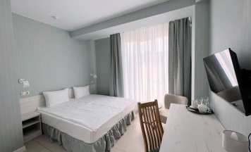 Номер первой категории (двухместный) 1 большая кровать в Central inn