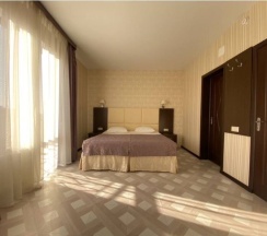 Двухместный номер Standard с балконом и с красивым видом из окна двуспальная кровать в Мечта