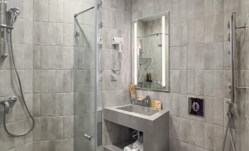 Комната стандарт с 1 двуспальной кроватью в Дворец Солнца