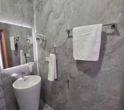 Премиум Люкс с кроватями DBL с видом на горы в Цитрус