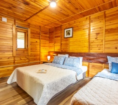 1. Коттедж трехместный в Усадьба Маанселька