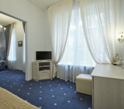 Полулюкс "Белые ночи" в Marco Polo St.Petersburg 4