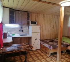 Четырехместный домик в Берег лебеди
