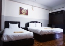 Трёхместный номер Standard в Puangpech Hotel