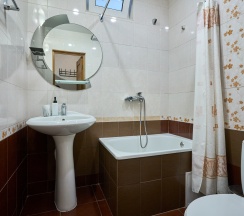 Стандартный двухместный номер в Лотос