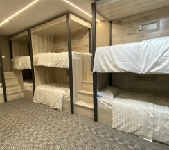 Кровать в общем номере в Happy Moments Hostel