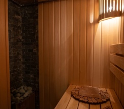 Duplex Junior Suit в Кино Rooms Aurora