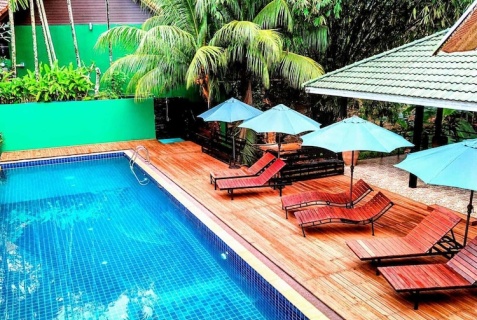 Карон: Курортный отель Phuket Jungle Experience Resort