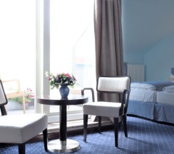 Двухместный номер Standard двуспальная кровать в Melarose Feng Shui Hotel