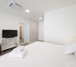 Четырёхместный номер Standard в Pensión T5 Donostia Suites