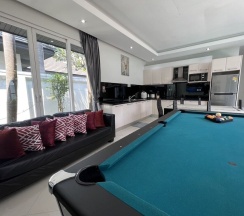 Вилла Luxury с 4 комнатами с видом на бассейн в Villas In Pattaya