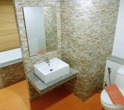 Трёхместный люкс в Sakura Boutique Hotel