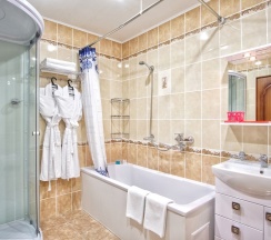 Апартамент двухкомнатный в Azimut Прометей Небуг