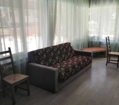 Апартаменты с 3 комнатами с красивым видом из окна в Калацкое