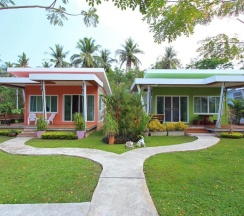 Бунгало Deluxe с видом на сад в Maikhao Home Garden Bungalow