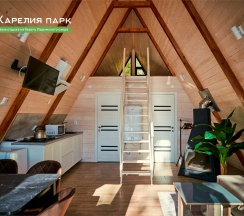 Шестиместный дом с большой террасой, банным чаном и сауной в Карелия парк