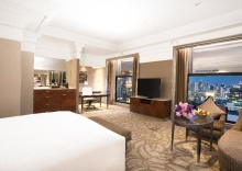 Одноместный люкс Premier двуспальная кровать в InterContinental Bangkok, an IHG Hotel