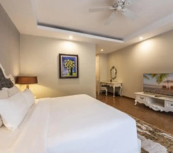 Вилла с 3 комнатами с видом на бассейн в Vinpearl Resort & Spa Nha Trang Bay