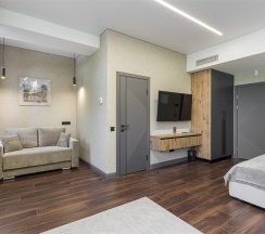 Джуниор в Агат