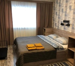 Комната комфорт с 1 двуспальной кроватью в Тверской