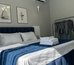 Коттедж с 3 комнатами с красивым видом из окна в Дом у реки