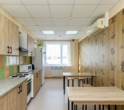 Место в четырехместном мужском номере в 4Комнаты