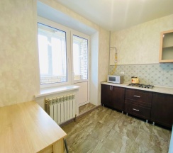 Апартаменты c 1 комнатой с балконом и с видом на город в Apartments on str. Kuybisheva, bld. 59