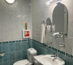 Номер стандарт улучшенный с 2 односпальными кроватями (404) в Гармония