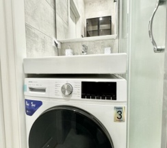 Комфорт Двуспальная Кровать в Metro apartments